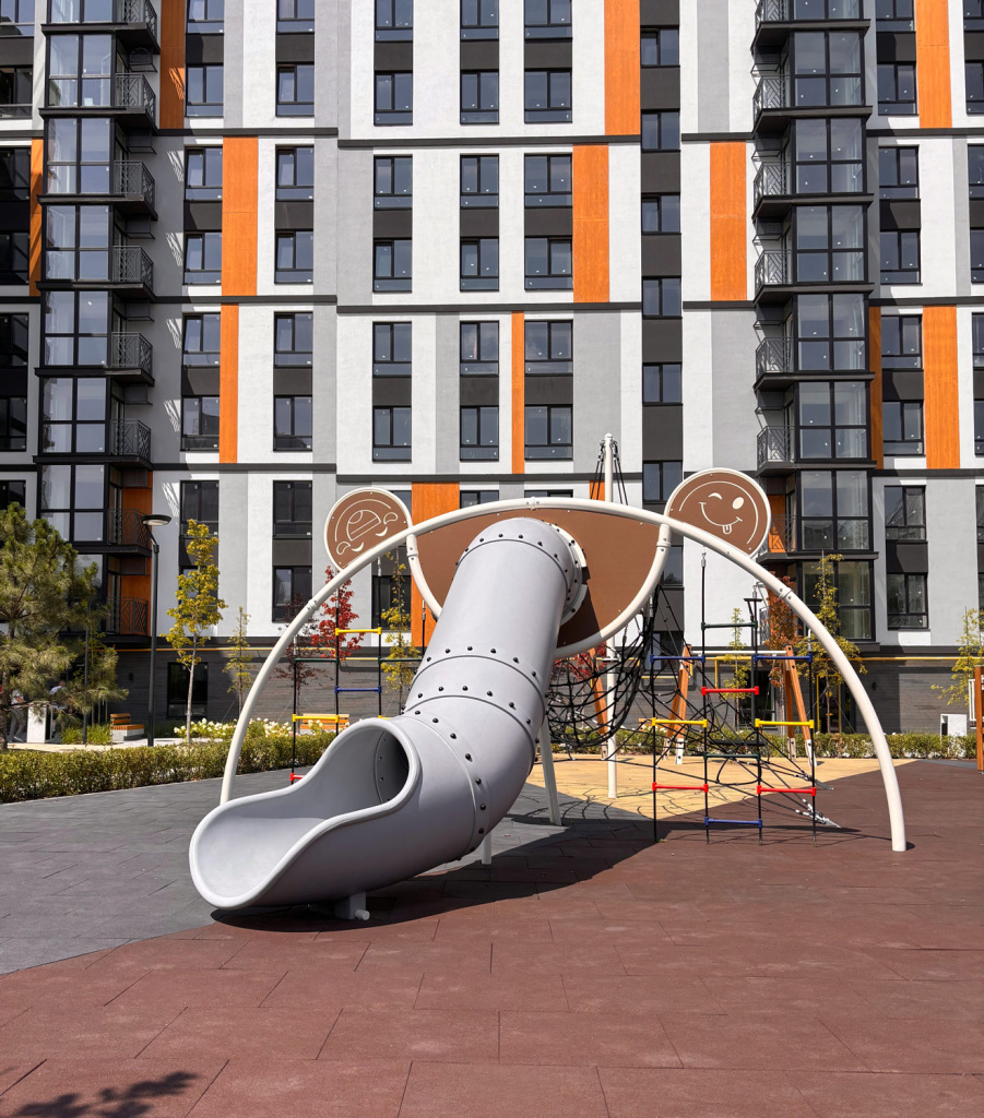 InterAtletika-adventure-area-a-modern-playground-10