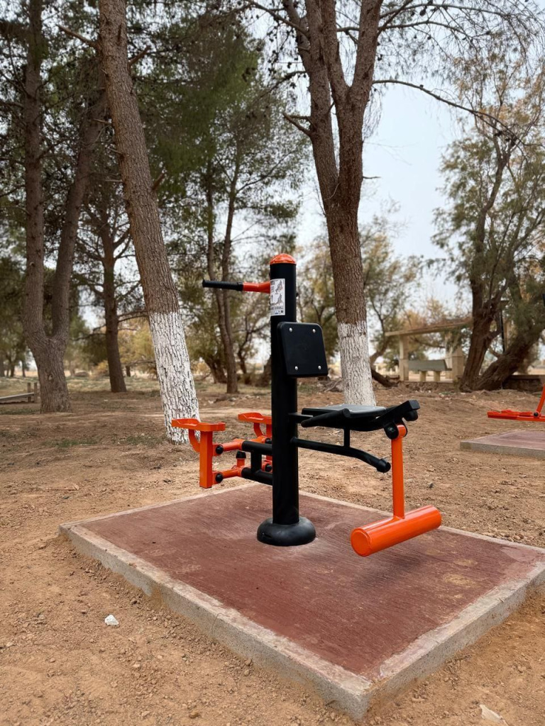 InterAtletika-outdoor-equipment-at-a-sports-ground-in-morocco-04